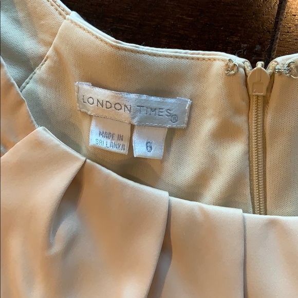 London Times dress - Picture 3 of 3